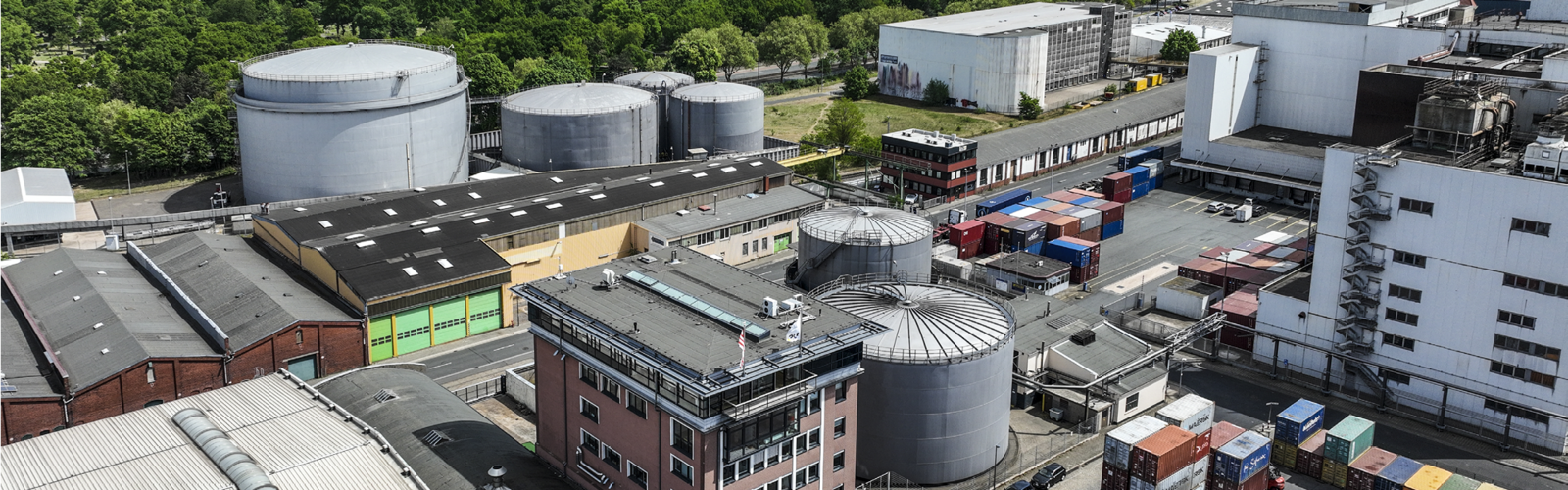 csm_Header_Tanklager_Holz-_und_Fabrikhafen_5ae2dafd4e